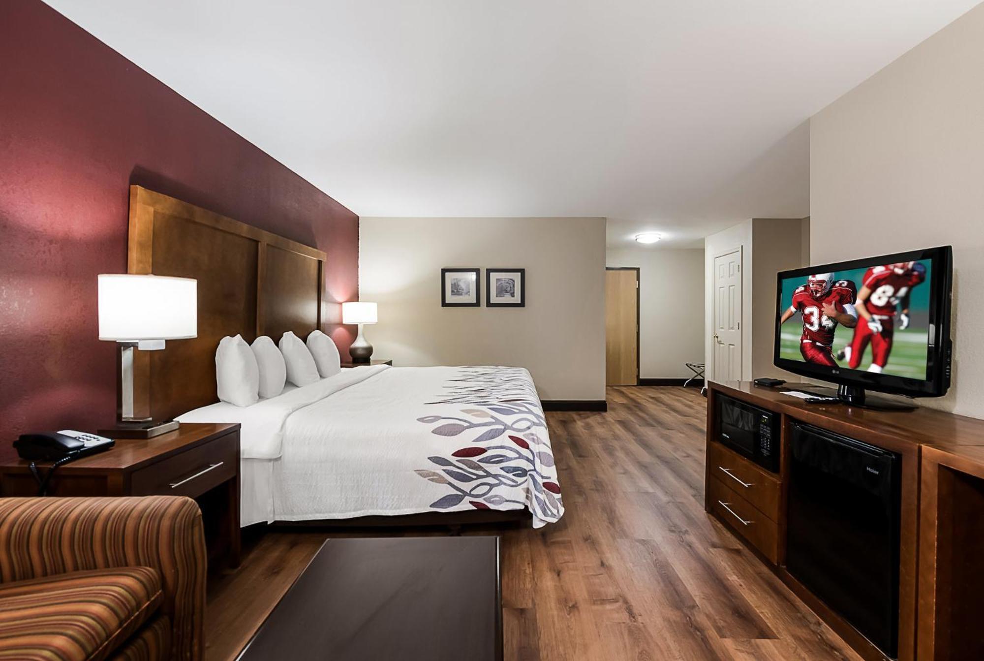 Red Roof Inn Newport News - יורקטאון מראה חיצוני תמונה